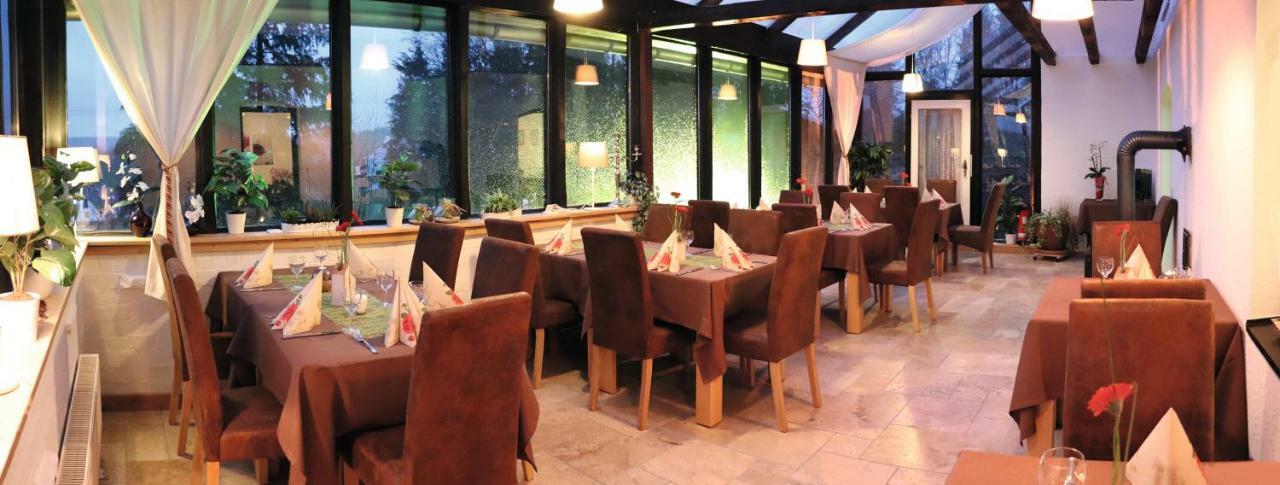 Hotel Feldmaus Olzheim ภายนอก รูปภาพ